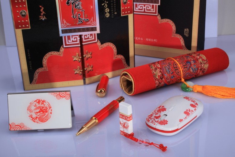 陶瓷五件套 中国风笔+名片夹+鼠标垫+U盘+鼠标